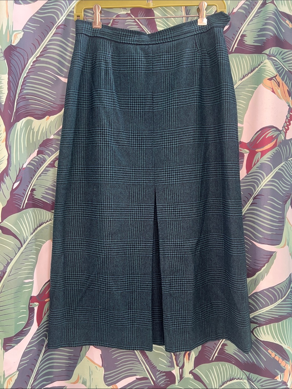 Vintage 80s dark teal Plaid Midi Wool Skirt fully lined perfect condition